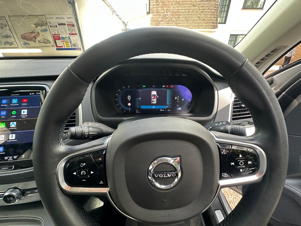 Used Volvo XC90 WF23THK 41