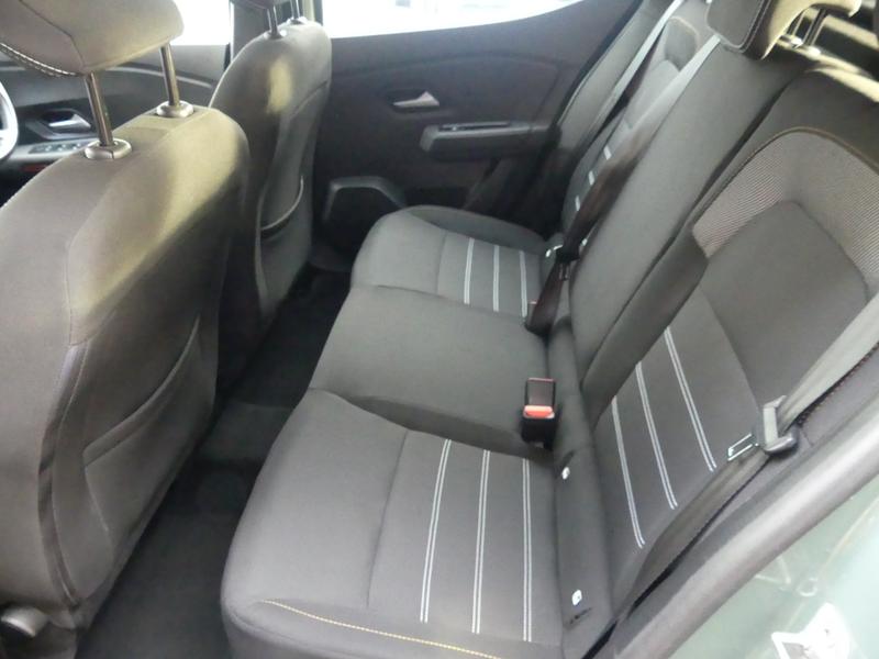 Dacia Sandero Stepway Photo d48ecdd5-f6f3-40be-a213-d65660339a22.jpg