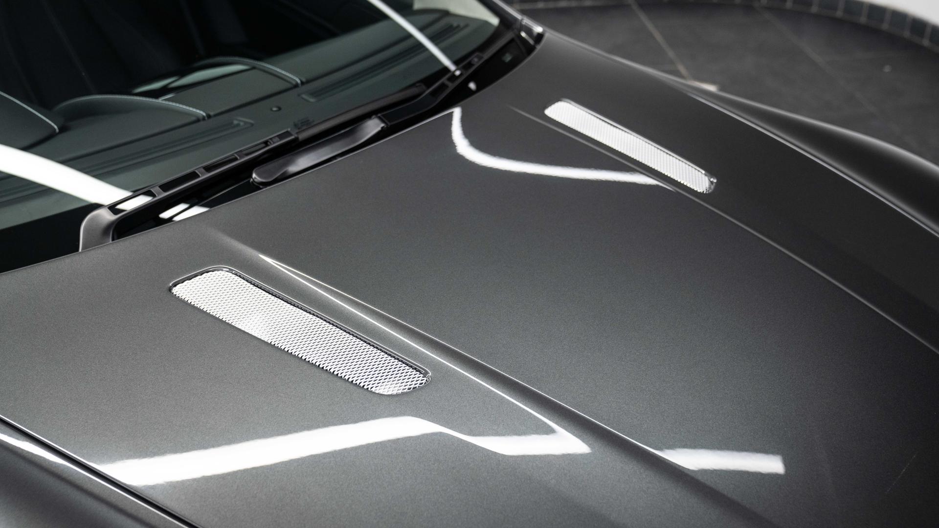 Aston Martin Vantage Photo d49cfc04-fafc-4aff-956d-299a9a11a3af.jpg