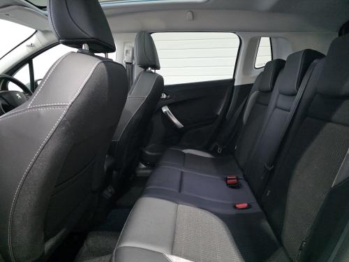 Peugeot 2008 Photo d4aadbb2-ca7c-4963-ba93-a02fd4b173c7.jpeg