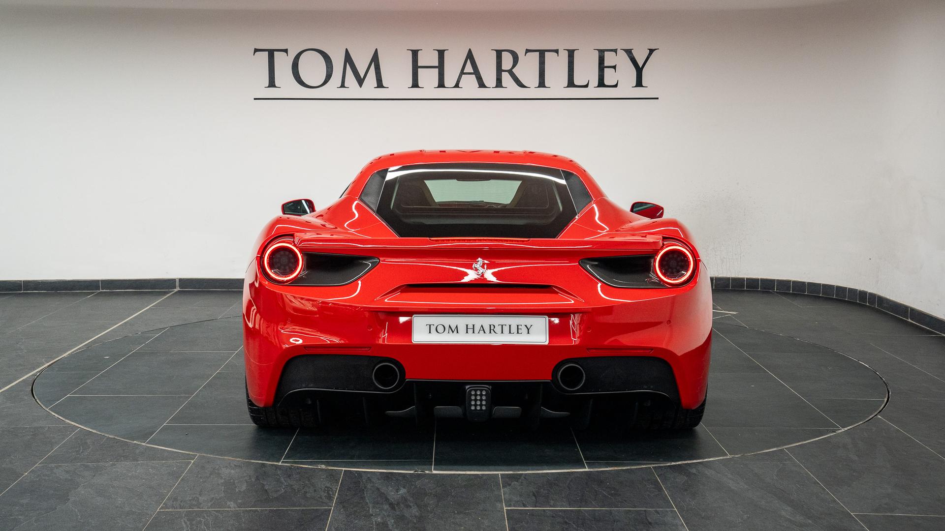 Ferrari 488 Photo d4acb566-a19e-4f70-a125-ee0f497714f9.jpg