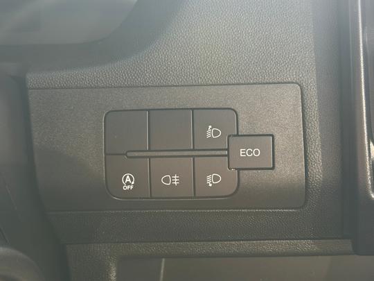 Toyota PROACE MAX Photo d4b20d5b-abef-4cb9-b8c6-91b18469a1ed.jpg