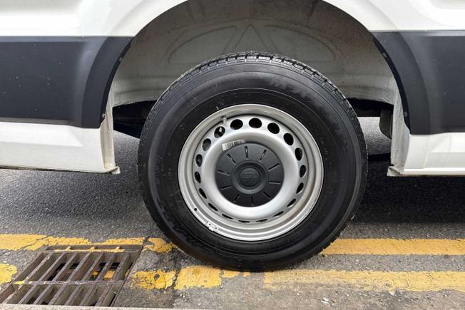 VOLKSWAGEN Crafter Photo 32