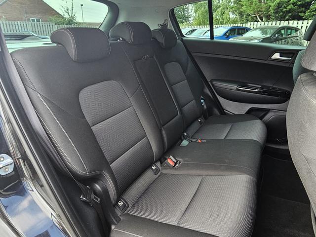 Kia Sportage Photo d4ef0b33-858a-41c3-a878-7a4024bdf7df.jpg