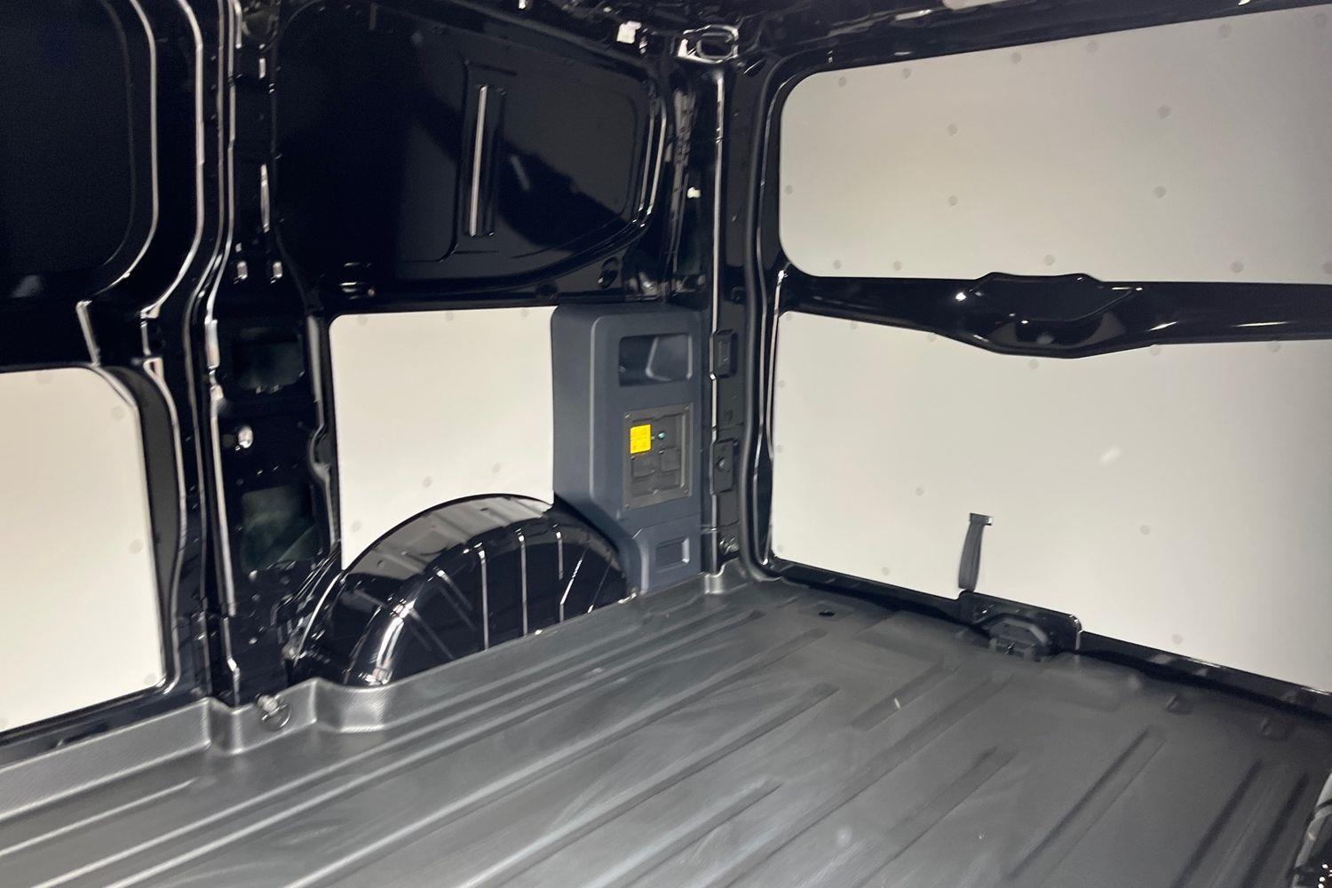 Ford TRANSIT CUSTOM Photo 4