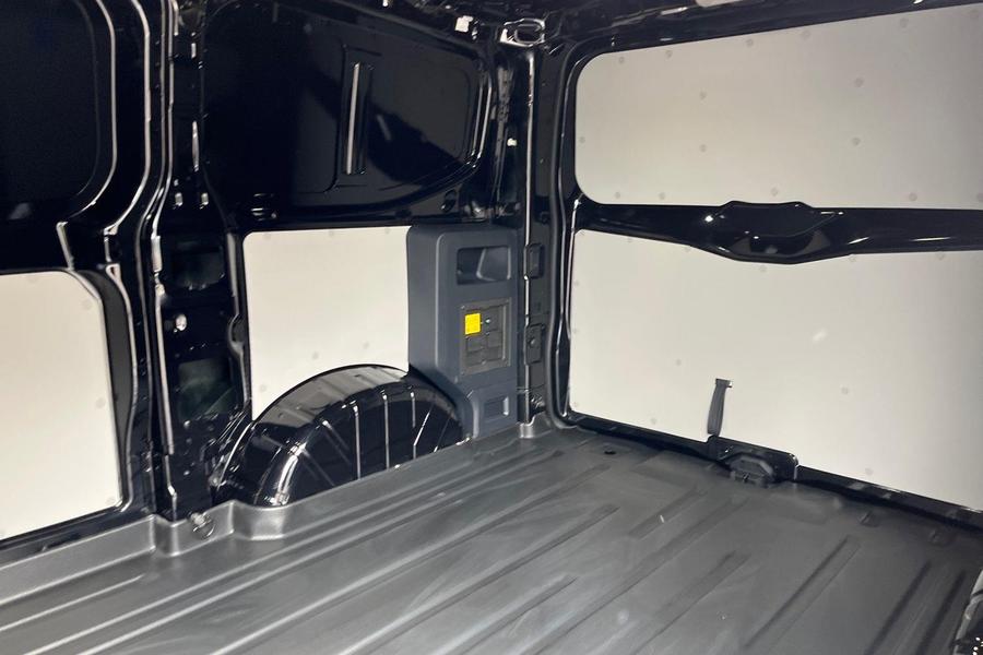 Ford TRANSIT CUSTOM Photo d4fc3948-e20c-4c3d-a033-41bb7fb91b17.jpg