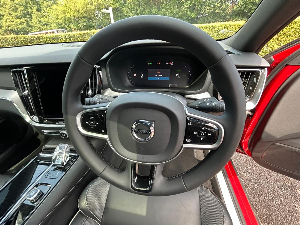 Used Volvo S60 KP72DSU 29