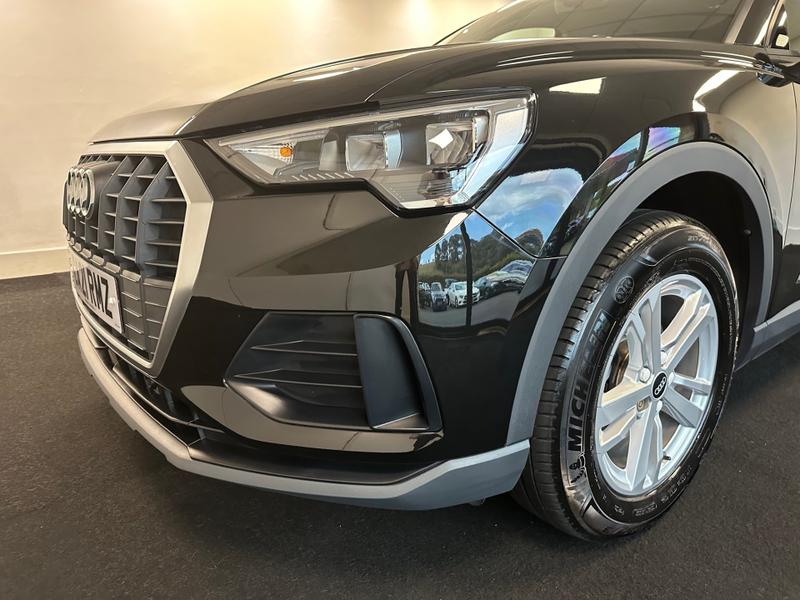 Audi Q3 Photo d529242e-c75a-4dd4-b48a-6ca9bef597fe.jpg