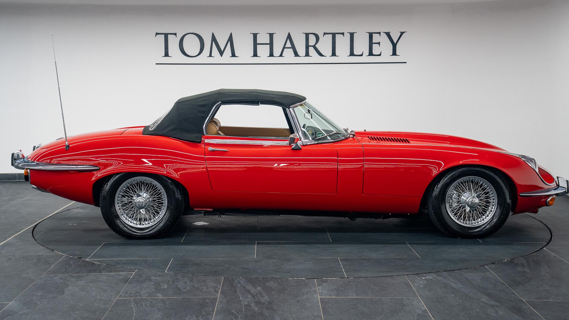 Jaguar E-Type Photo d5318c49-6dd4-4397-aace-f2c300b5f550.jpg