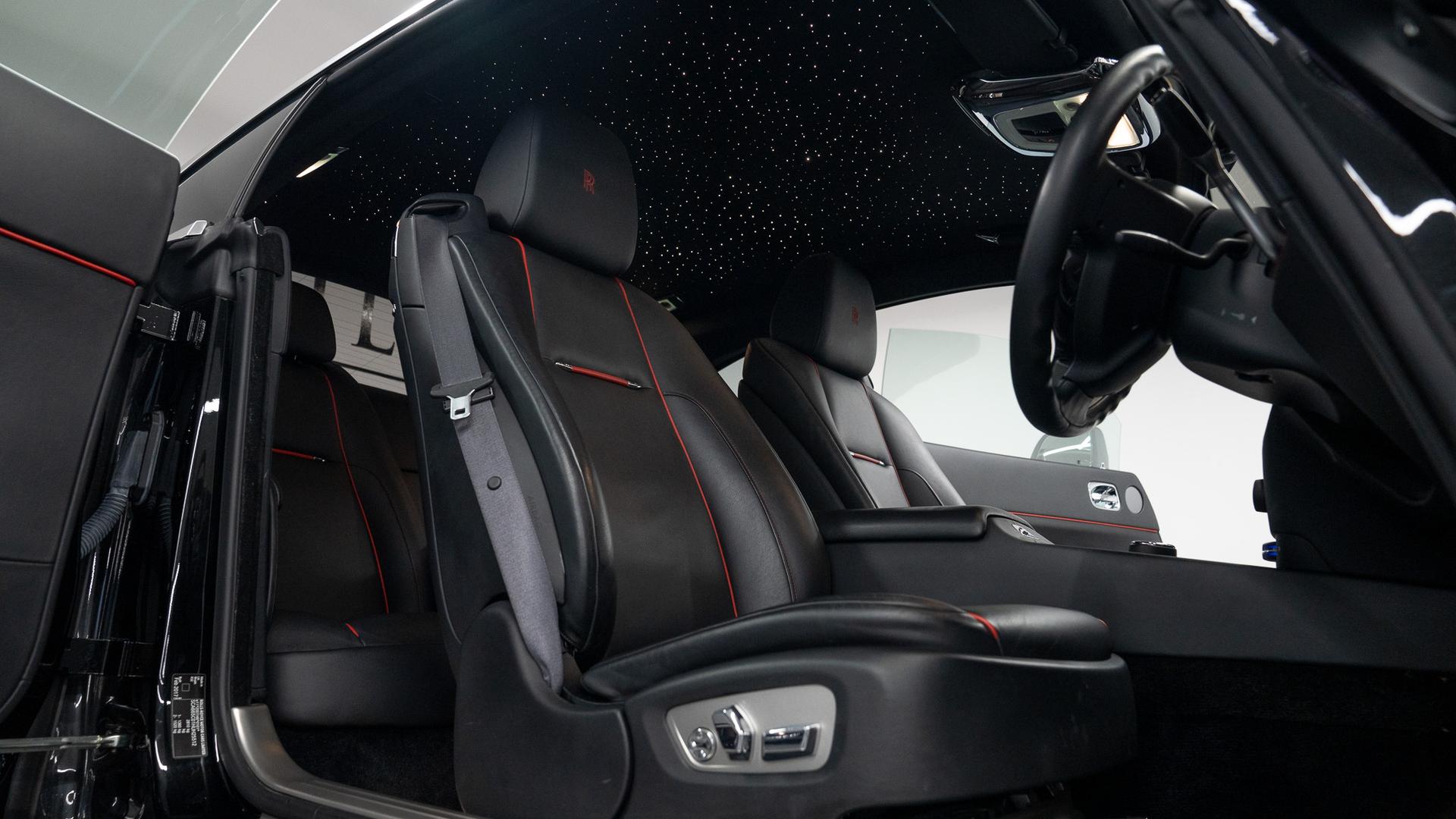Rolls-Royce Wraith Photo d5332841-6900-45ff-8b35-fa077ff4abeb.jpg