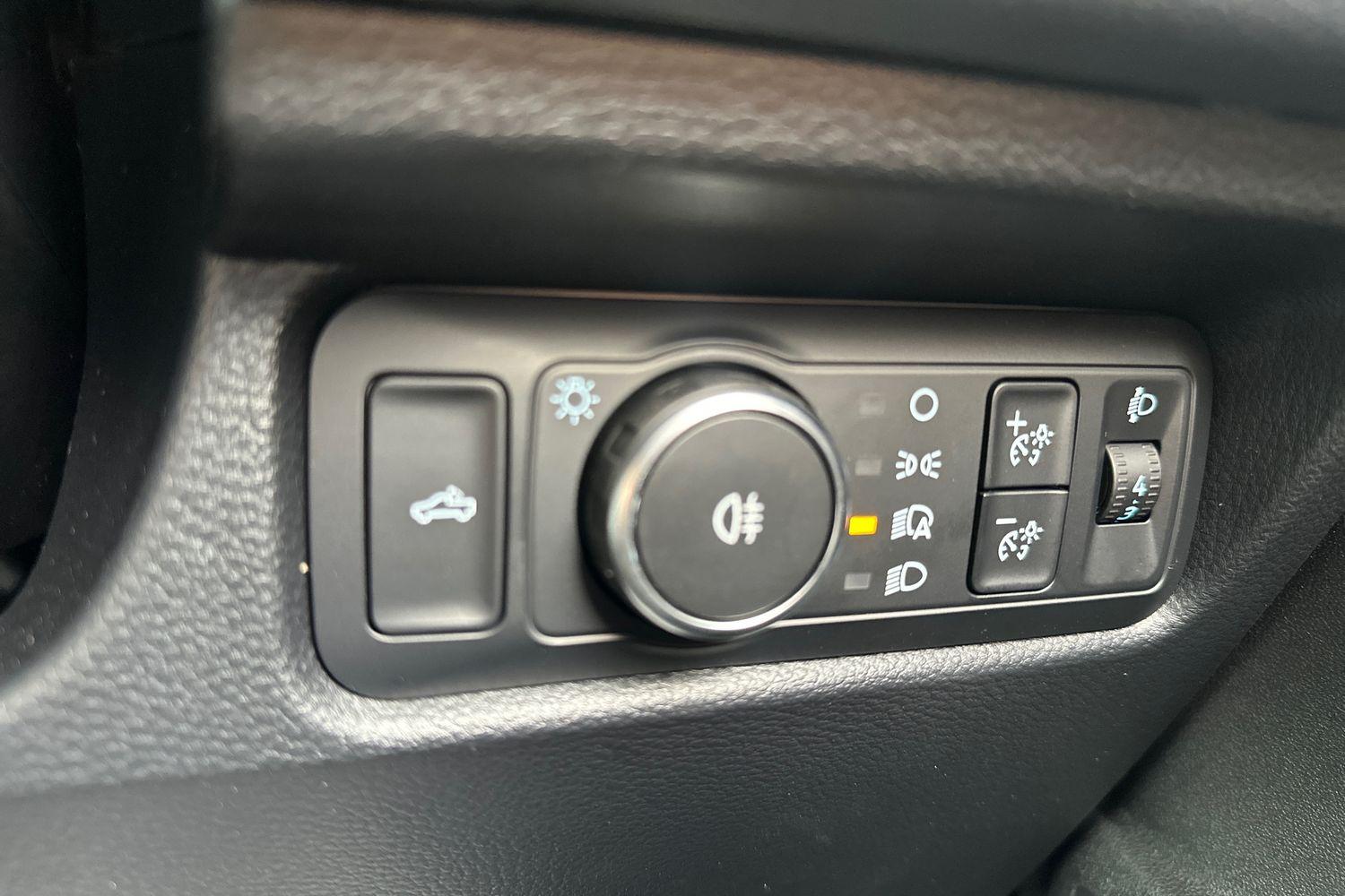 Ford RANGER Photo 40