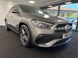 Mercedes-Benz GLA Photo 2