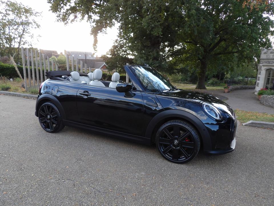 Used MINI Convertible GF72YJC 19