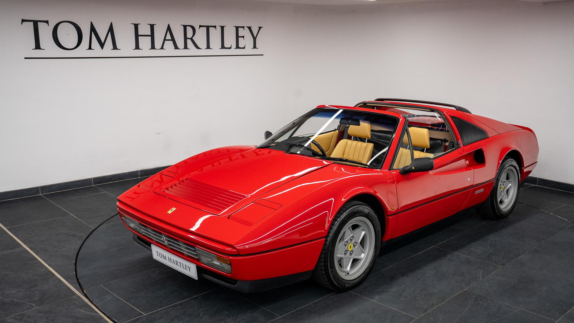 Ferrari 328 Photo d5456568-0bba-475a-857b-df3f0f1ff487.jpg