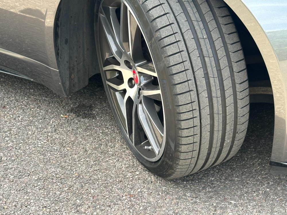 Used Jaguar F-Type OW17DWC 33