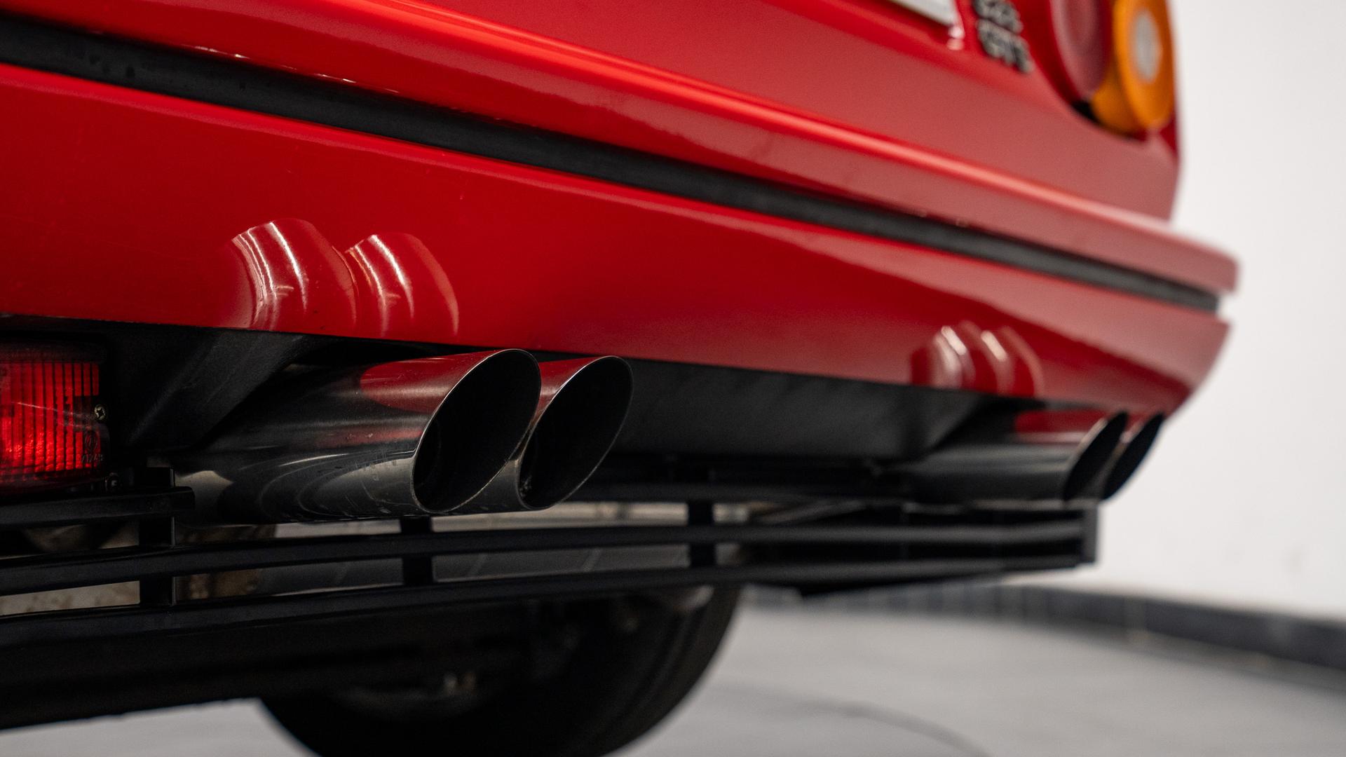 Ferrari 328 Photo d547de88-f7e4-4e16-b7a4-a2813d2f2a8a.jpg