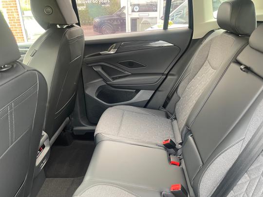 Volkswagen Tiguan Photo d54e3445-3408-4ed1-9373-9bf38035d20e.jpg