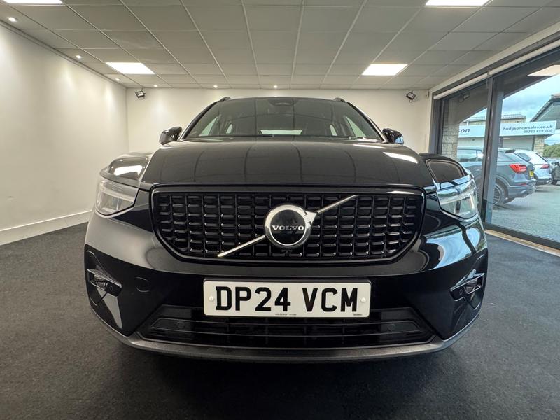 Volvo XC40 Photo d56138b3-3732-4fa7-a471-b7450114bdbc.jpg