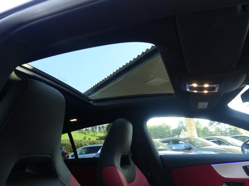 Mercedes-Benz CLA Photo d5767b88-e577-42d6-aa11-940f9a8bf451.jpg