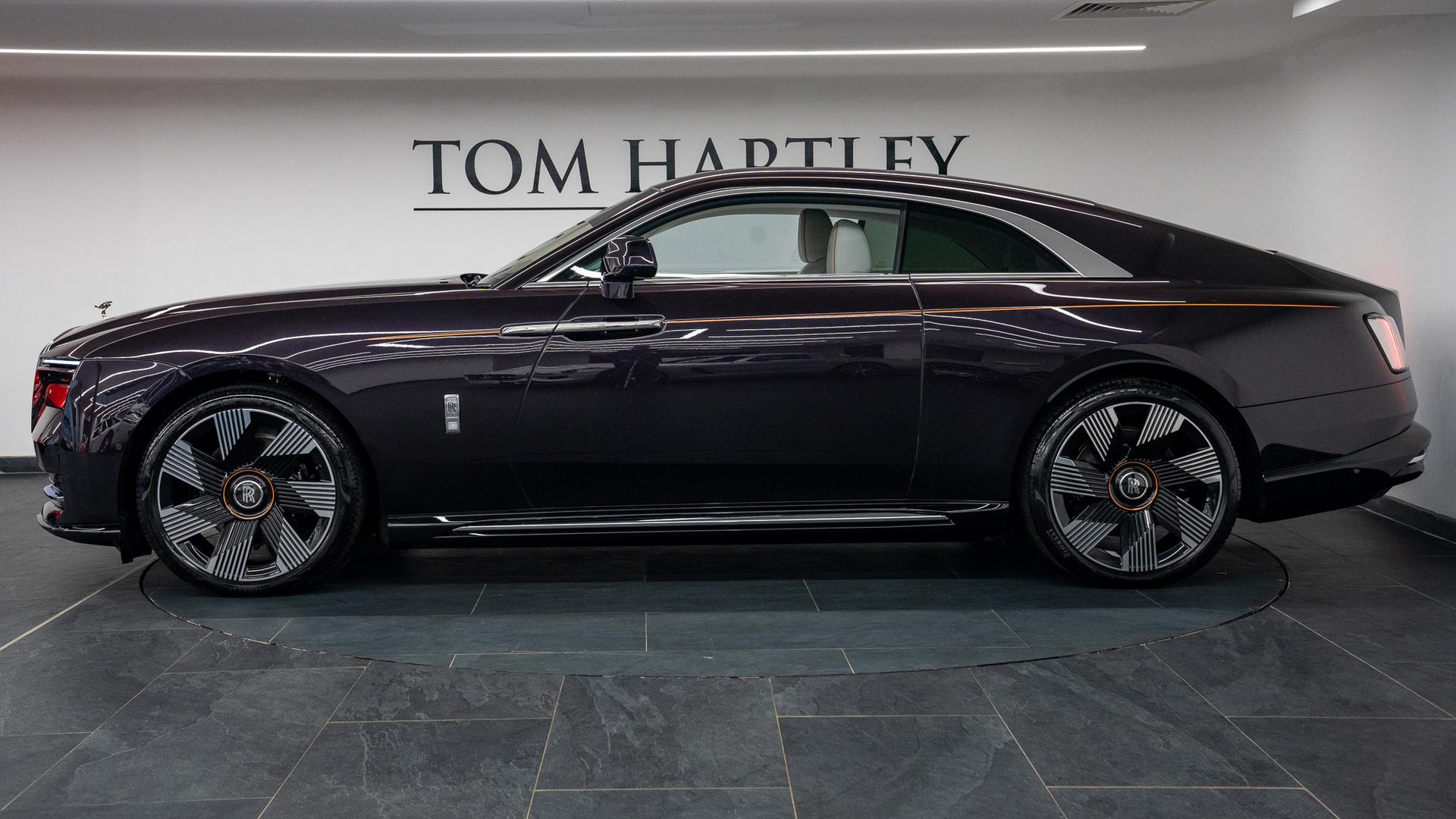 Rolls-Royce Spectre Photo d58810f7-7cae-4308-8e0f-b0b957b6d7a7.jpg