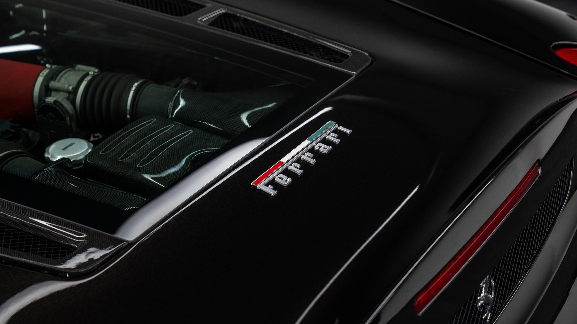 Ferrari F430 Photo d5905f59-1b4e-4cf9-923b-75a96520fe6d.jpg