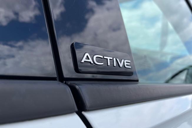 VOLKSWAGEN Tiguan Photo 26