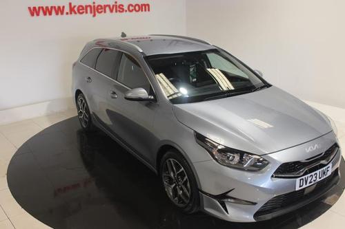 Used 2023 Kia Ceed 1.5 T-GDi 3 Sportswagon 5dr Petrol DCT Euro 6 (s/s) (158 bhp) Silver at Ken Jervis