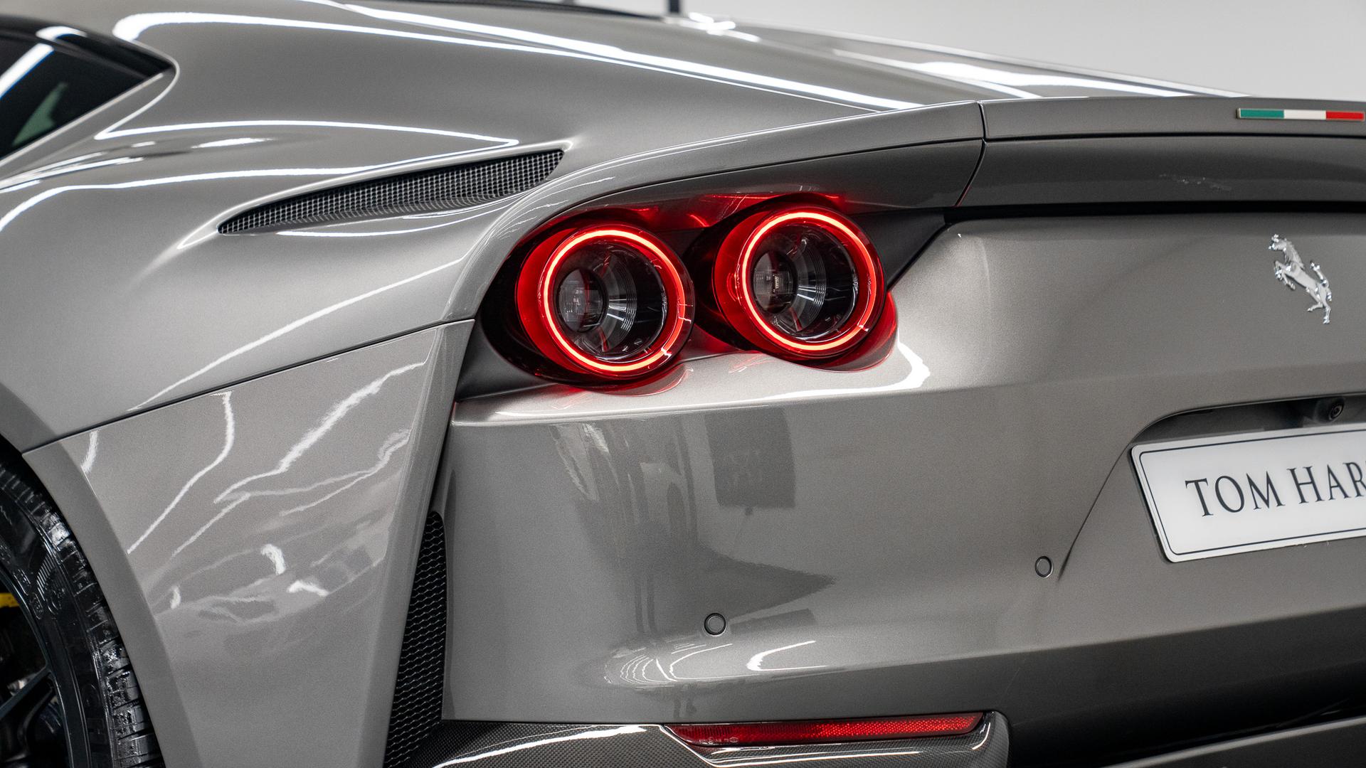 Ferrari 812 Photo d60c79d7-31c6-4c81-b77f-944595a76b51.jpg