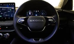 Skoda SUPERB Photo 8