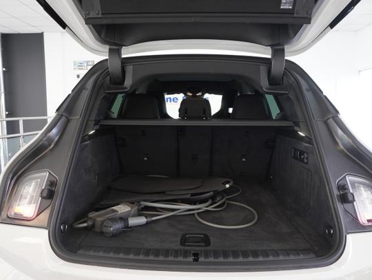 BMW iX Photo d61ce446-b76d-482d-8437-01b4bc2ab8c1.jpg