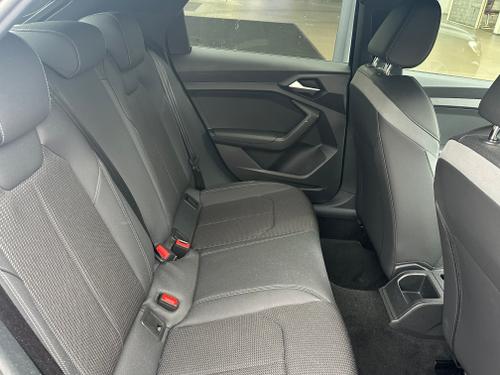 Audi A1 Photo d62d8d7b-025f-436f-88fb-f66bc4dddaf5.jpeg
