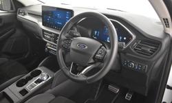 Ford KUGA Photo 2