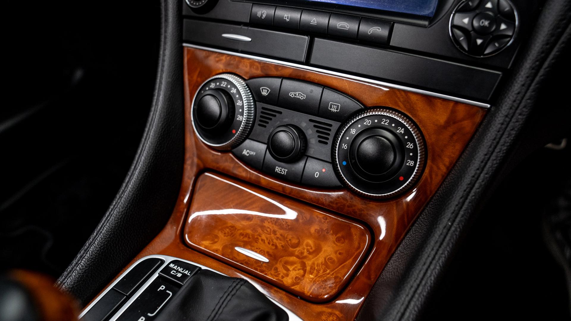 Mercedes-Benz SL65 Photo d63c199b-1bea-4c81-924f-8191560666e5.jpg