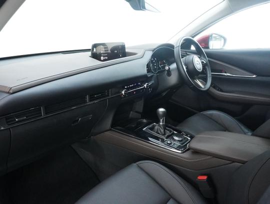 Mazda CX-30 Photo d67611a5-1401-42be-bfd2-fd808ea64072.jpg