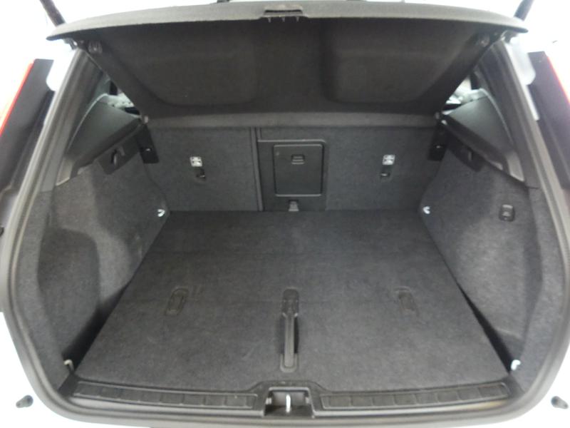 Volvo XC40 Photo d67e8812-bcad-41a0-9591-09a3fdf7294e.jpg