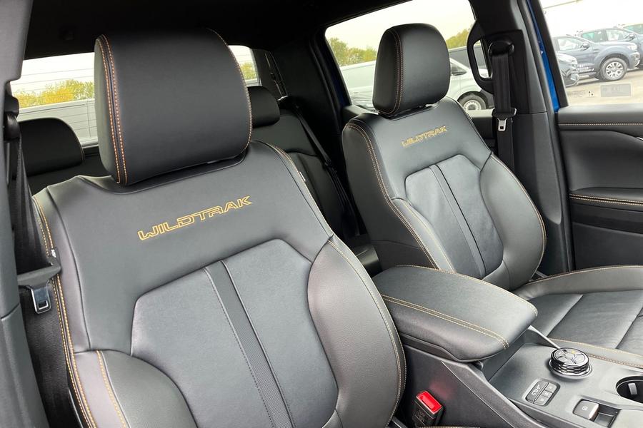 Ford RANGER Photo d68f4589-e7f9-46d5-b0cd-a8993f2f5249.jpg