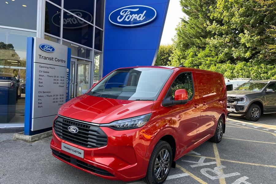 Ford TRANSIT CUSTOM Photo d6a32138-23a6-4202-b051-d09e0c9c8692.jpg