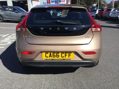 Volvo V40 Photo 8