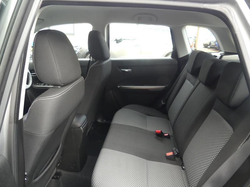Suzuki Vitara Photo d6bf96c9-bbd8-47ea-b508-1d0d2f180349.jpg