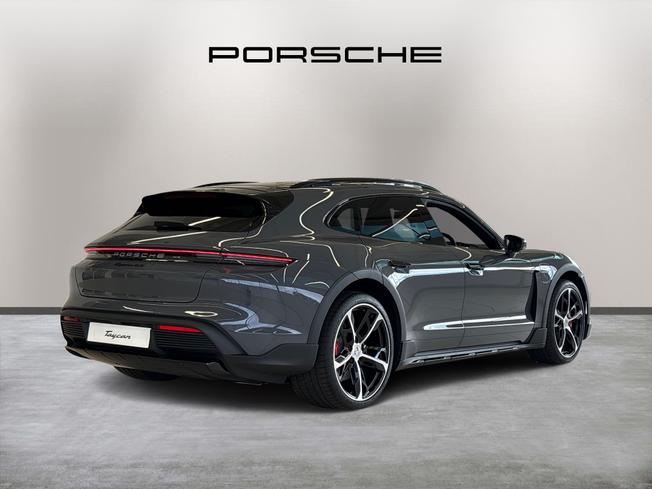 PORSCHE Taycan Photo 7
