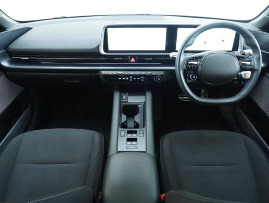 Hyundai IONIQ 6 Photo d6ccd7d8-8f66-4414-9c33-c602cd8baaf2.jpg