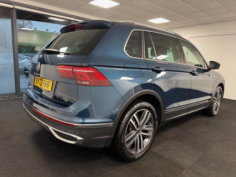 Volkswagen Tiguan Photo d6dd5eb3-cf04-44ba-a957-8a623f8eb477.jpg