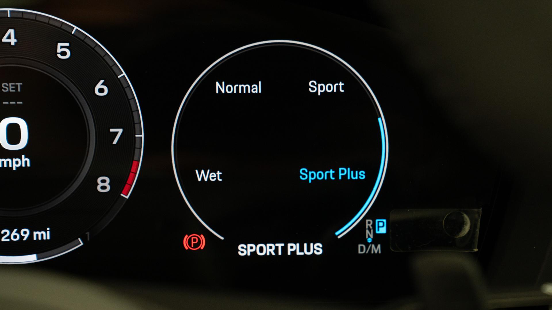 Porsche 911 Photo d6dd9e39-97ac-41d1-a70f-5d6ca6b8024a.jpg