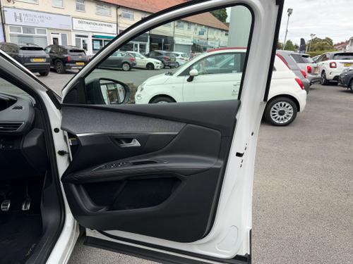 Peugeot 3008 Photo d6f870a1-c0e4-477f-a505-4e3679542ee6.jpeg