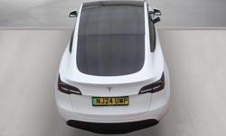 TESLA MODEL Y Photo 9