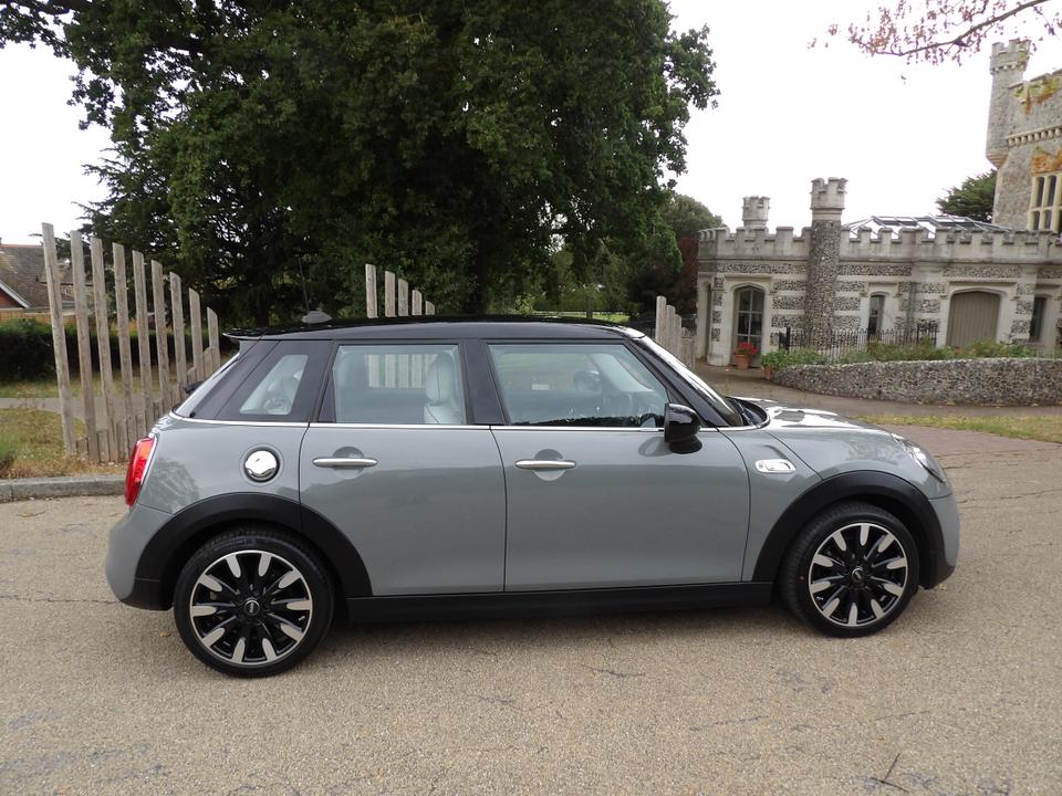 Used MINI Hatch YK19PVA 18
