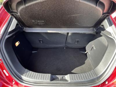 Mazda Mazda2 Photo 11