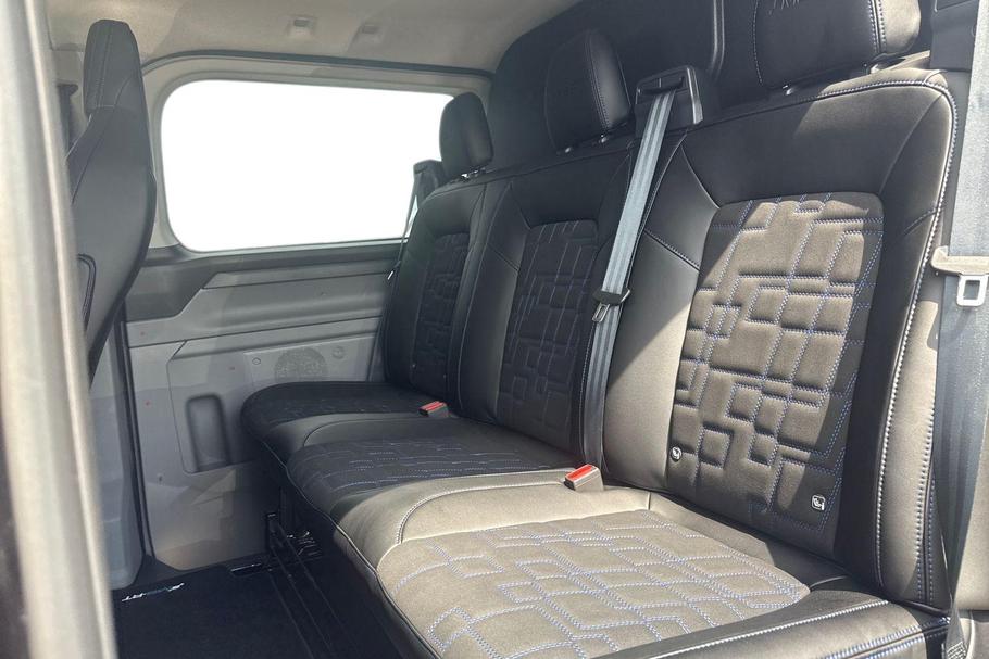 Used Ford TRANSIT CUSTOM L1DCIVMSRT15 12