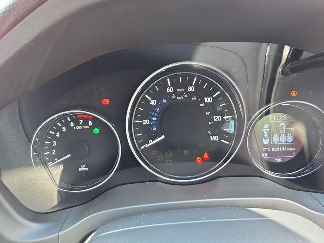 Honda HR-V Photo d72e6c4c-1ce7-4882-b369-411818970885.jpg