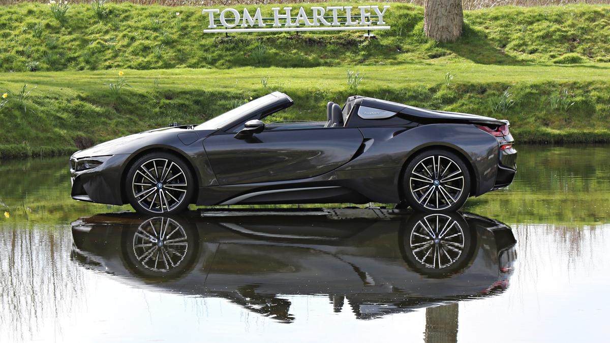 Used 2020 BMW i8 Roadster at Tom Hartley